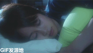 {:soso_e128:} 为能在知识的海洋里遨游,我趁夜翻进图书馆,打开了里面